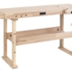 Robustes Holzrollgerüst mit verstellbaren Schrauben für Heimwerker und Bauprojekte.
