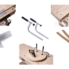 Verschiedene Komponenten und Zubehör für das Mein Rollgerüst, inklusive Holzplatten, Schrauben, Winkel und Werkzeuge für den Gerüstaufbau.