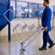 Günzburger Steigtechnik Alu Arbeitspodest fahrbar |Stahl-Gitterrost | Handlauf-2