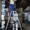 Günzburger Steigtechnik Alu Stehleiter beidseitig begehbar mit clip-step R13