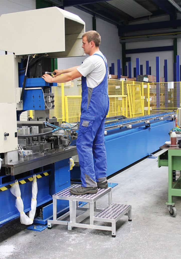 Günzburger Steigtechnik Modulares Arbeitspodest