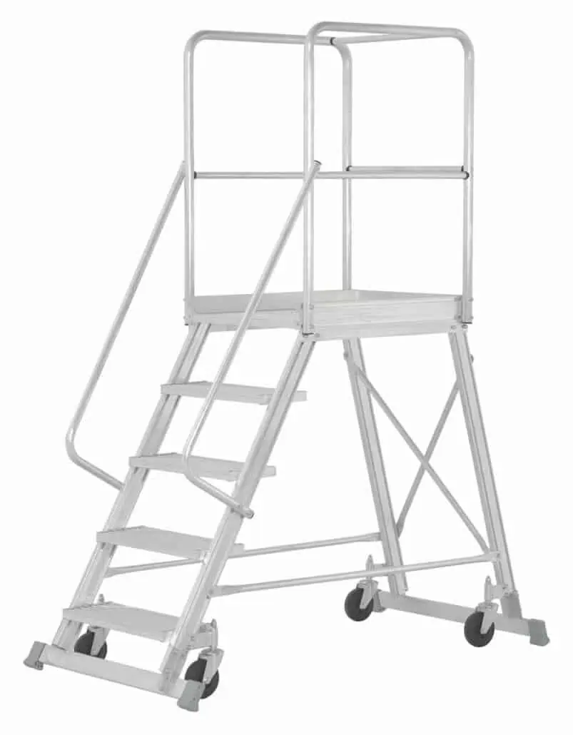 Hymer 6888 Podesttreppe fahrbar - einseitig begehbar
